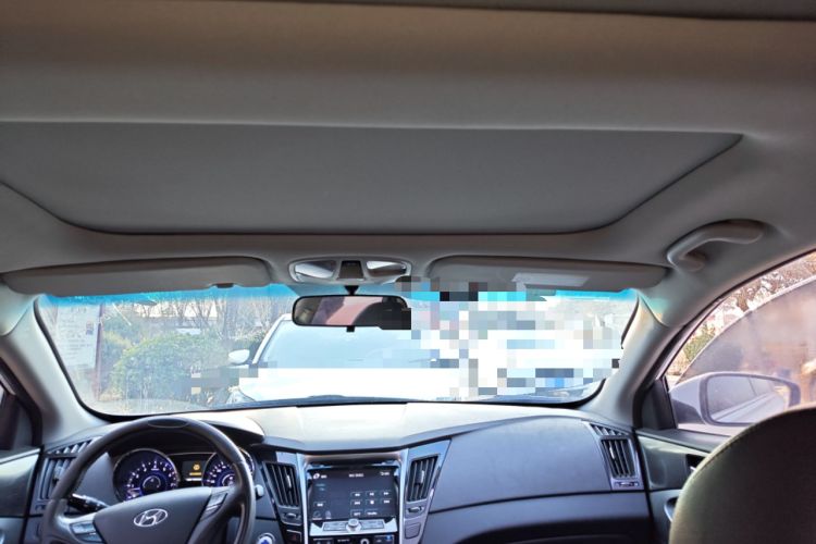 Used Hyundai Sonata 2011 2.0L Automatic Luxury Edition
