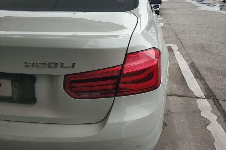 Used BMW 3 Series 2017 320Li Fashion Model
