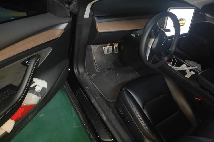 Used Tesla Model 3 2022 Performance High-Performance All-Wheel-Drive Version
