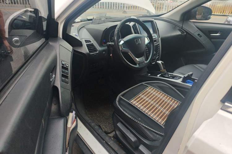 Used Luxgen U6 SUV 2014 1.8T Fashion Edition
