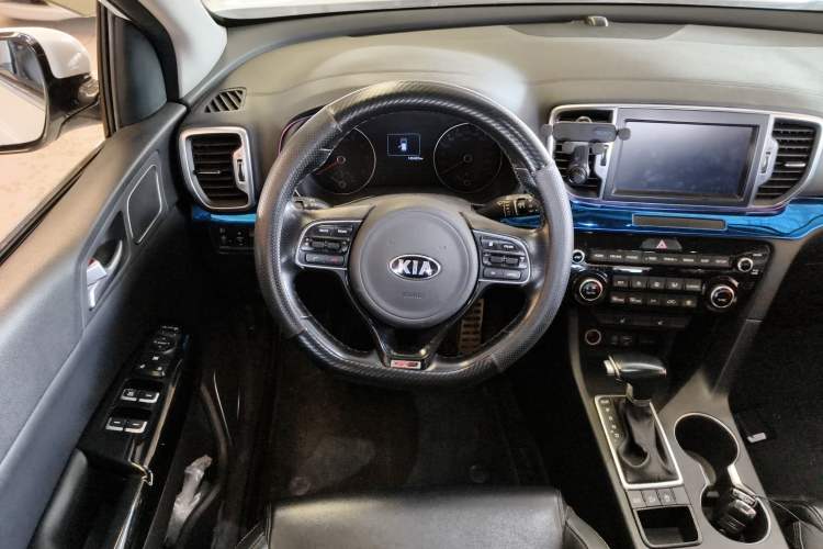 Used Kia KX5 2016 1.6T Automatic Two-Wheel Drive DLX
