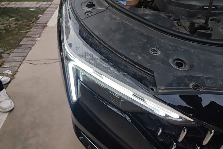 Used Bestune B70 2025 Dragon Edition 1.5T Enjoyment Model Right Front Headlight