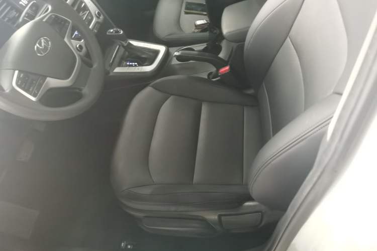 Used Hyundai Elantra (6th Generation / Lingdong) 2016 1.6L Automatic ZhiXuan – Elite Version
