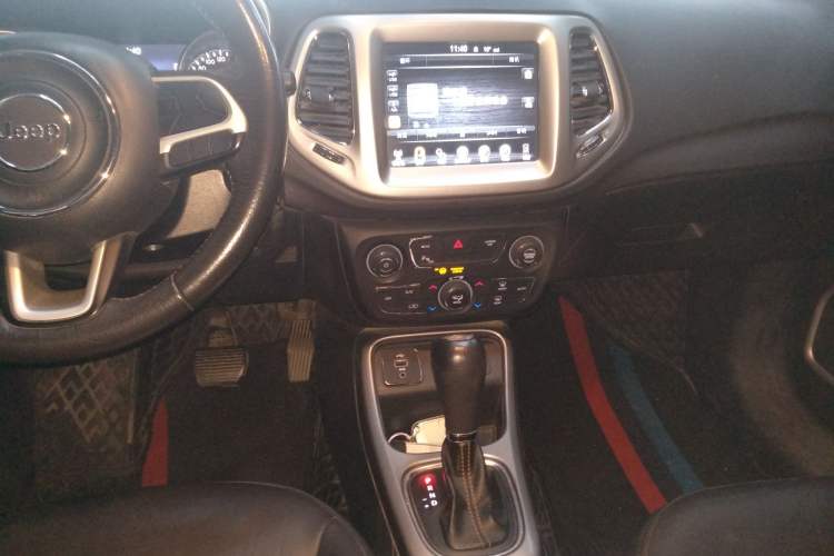 Used Jeep Compass 2017 200T Automatic Family Edition