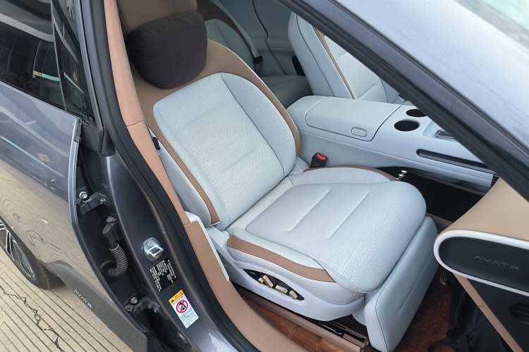 Used Avatr 07 2024 Ultra Range-Extended Four-Wheel Drive