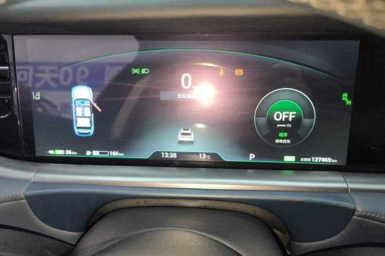 Used VOYAH FREE 2021 Four-Wheel Drive Standard Range-Extended Exclusive Luxury Package Instrument Cluster