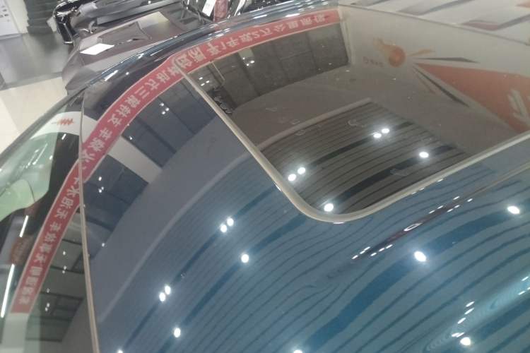 Used VOYAH Dream 2025 PHEV Four-Wheel-Drive Flagship Kunpeng Edition