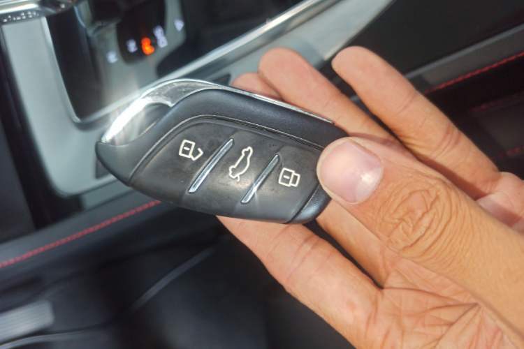 Used MG Pilot 2021 300TGI Automatic Two-Wheel Drive Fuel-Efficient Luxury Edition