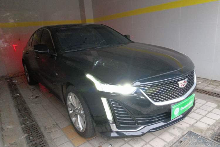 Used Cadillac CT5 2022 28T Luxury Version (Standard Edition) Front Right 45 Deg