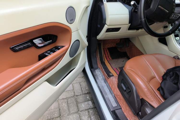 Used Land Rover Range Evoque 2013 2.0T 5-Door YAOZHI Edition
