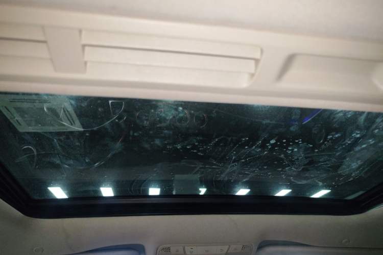 Used Mercedes-Benz E-Class 2018 E 200 L Sport Edition Headliner