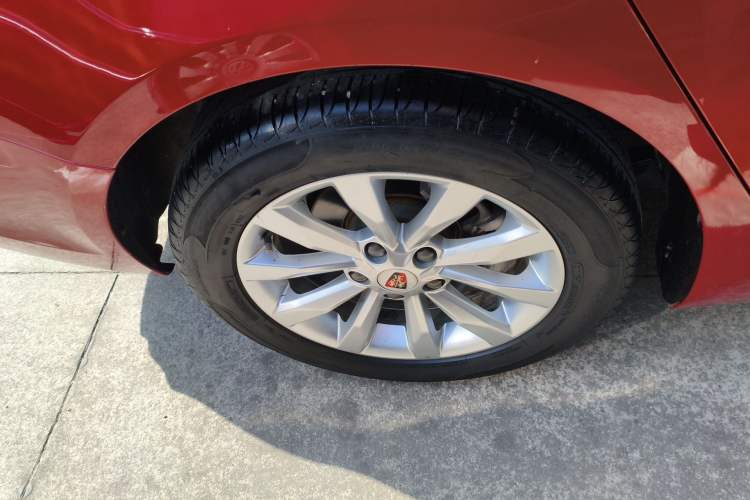 Used Roewe i6 2017 20T Automatic Flagship Edition Exterior 5