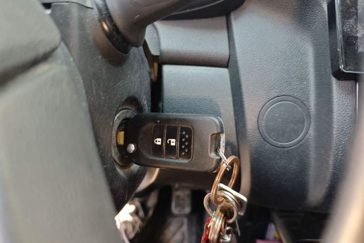 Used Honda Fit 2014 1.5L SE CVT Fashion Model
