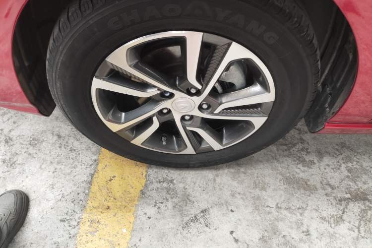 Used Changan Eado 2018 High-Energy Edition 1.6L GDI Manual Pioneer Model China V Standard
