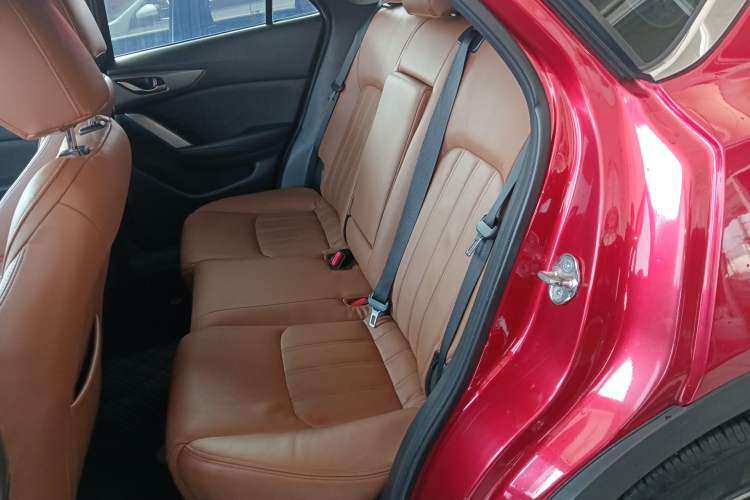 Used Mazda CX-4 2018 2.0L Automatic Two-Wheel Drive Blue Sky Dynamic Version China V Standard
