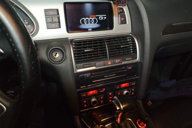 Used Audi Q7 2014 35 TDI Sport Edition

