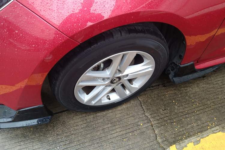 Used Toyota Levin 2019 185T CVT Luxury Edition China VI Standard Left Front Wheel Hub