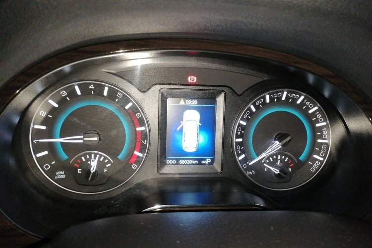 Used Haval H2 2016 Red-Label 1.5T Automatic Two-Wheel Drive Luxury Model