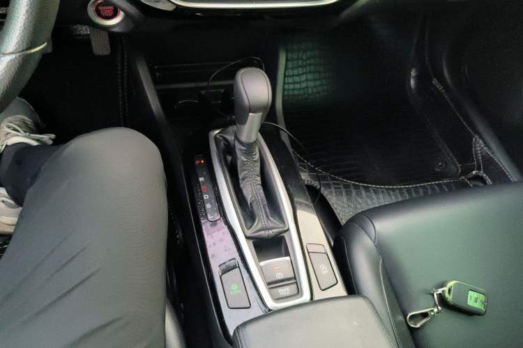 Used Honda Crider 2019 180 Turbo CVT Luxury Edition China VI Emission Standard Gear Lever