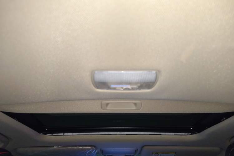 Used Honda CR-V 2016 2.0L two-wheel drive Urban Edition
