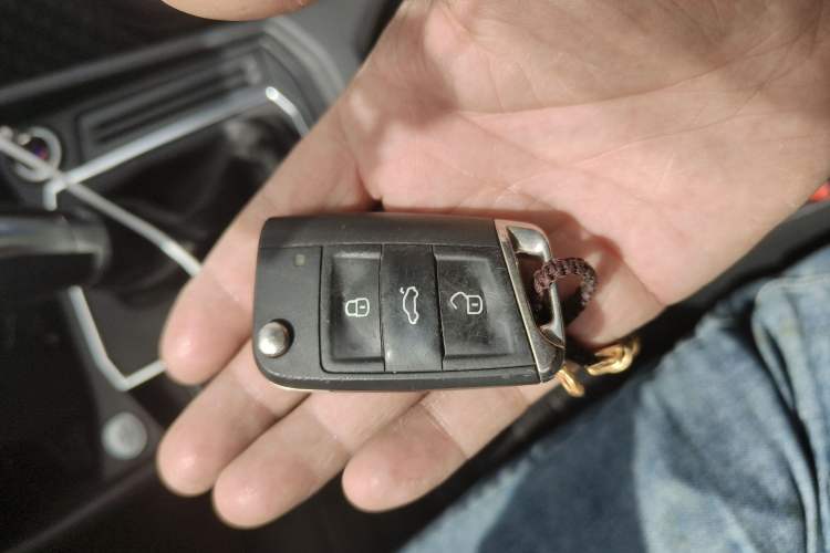 Used Volkswagen Lavida 2023 280TSI DSG Starry Sky Deluxe Edition Vehicle Key