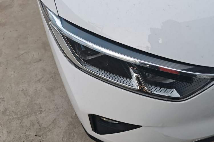 Used Wuling Yangguang 2024 300km Comfort Version with Sealed Windows 75kW
