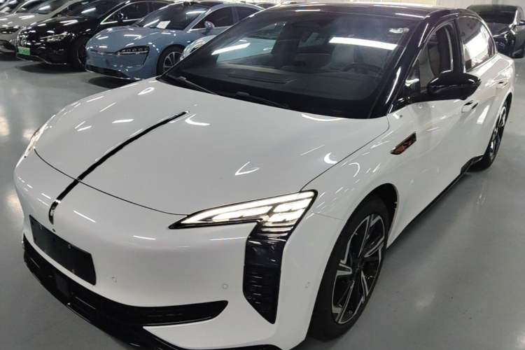 Used Hongqi EH7 2024 640 Pro+ All-Wheel Drive