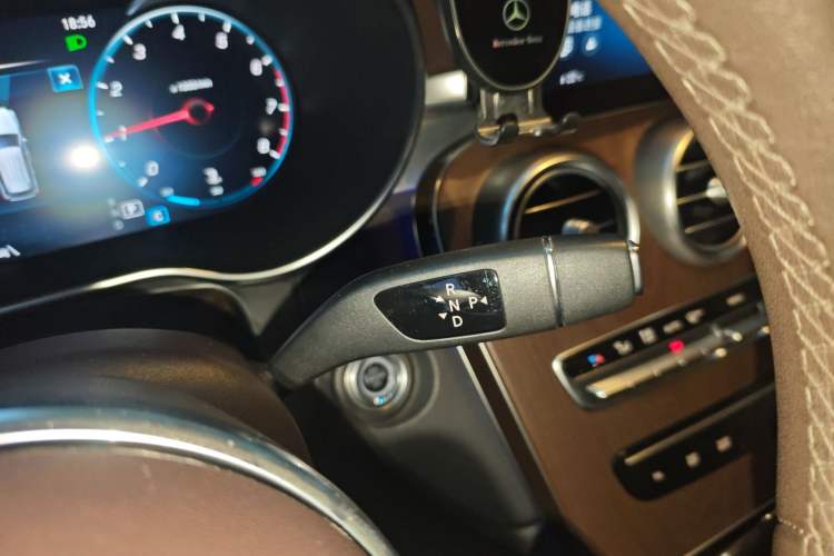 Used Mercedes-Benz GLC 2020 GLC 300 L 4MATIC Dynamic Edition
