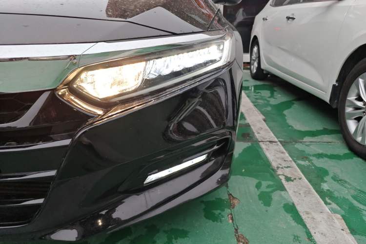 Used Honda Accord 2018 260TURBO Elite Edition China VI Left Front Headlight