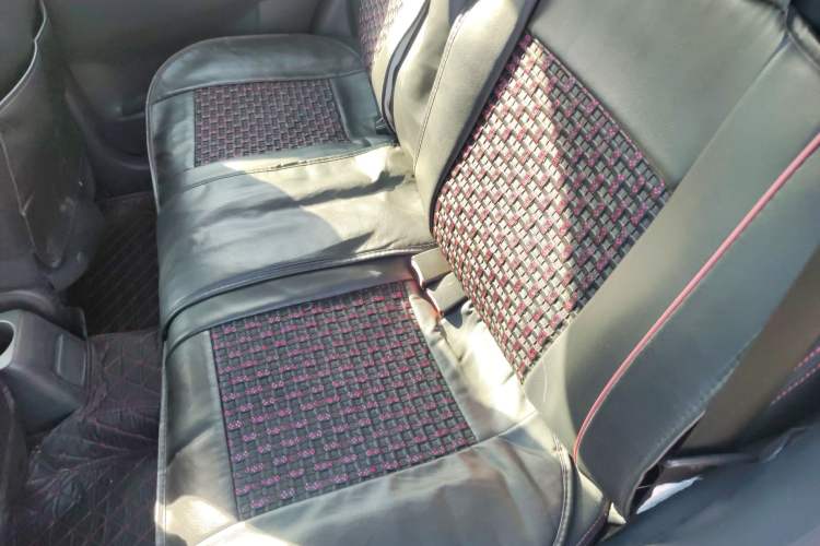 Used Suzuki Liana A6 2015 Hatchback 1.4L Manual Enjoyment Model
