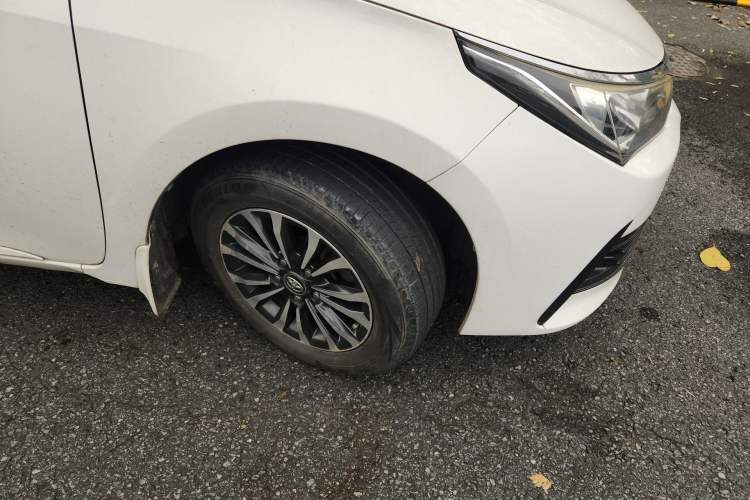 Used Toyota Corolla 2017 Revised Version 1.2T S-CVT GL-i Right Front Wheel Hub