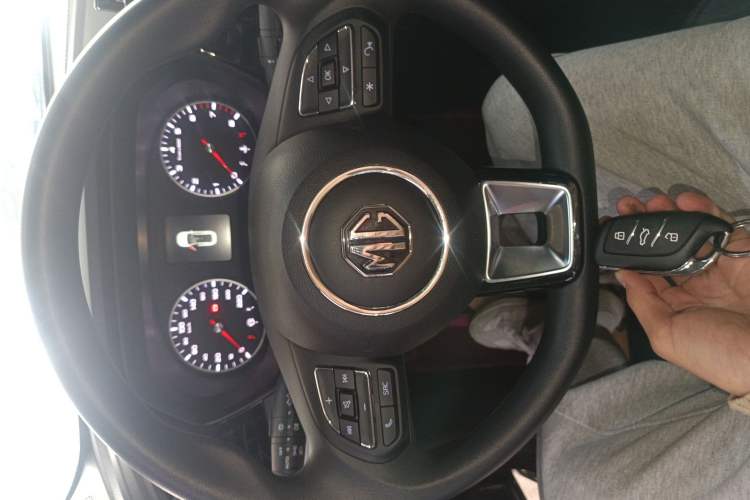 Used MG 5 2023 180 DVVT CVT Luxury Edition