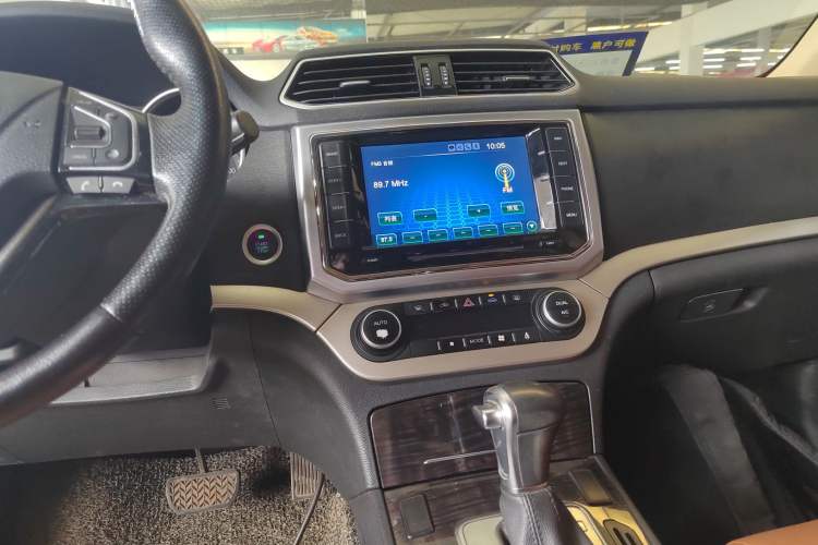 Used Haval H6 Coupe 2016 Blue Label 1.5T Automatic Two-Wheel Drive Urban Model
