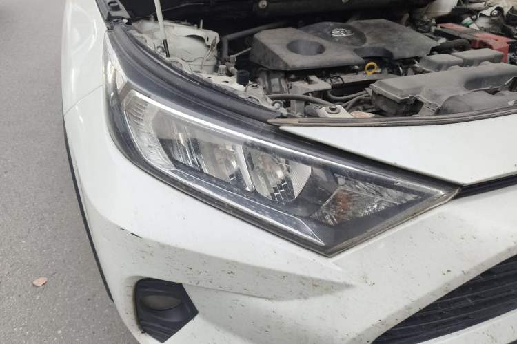 Used Toyota RAV4 2022 2.0L CVT Two-Wheel Drive Urban Edition Right Front Headlight