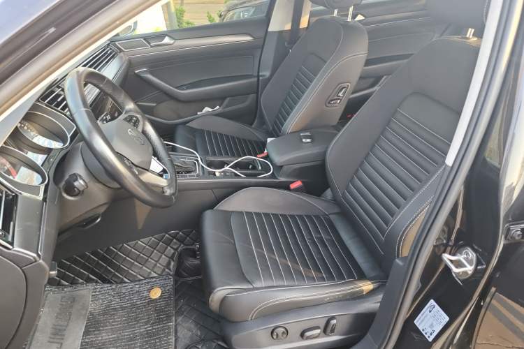 Used Volkswagen Magotan 2020 330TSI DSG Leading Model
