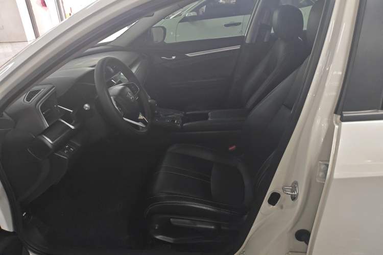 Used Honda Civic 2019 220TURBO CVT Dynamic Edition China VI