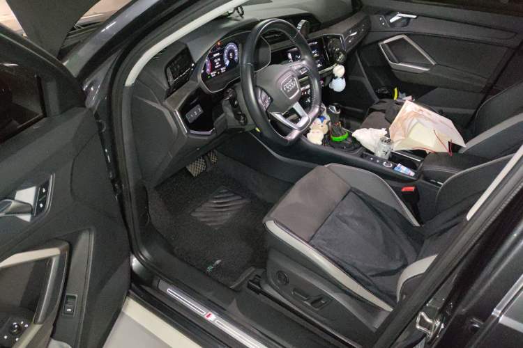 Used Audi Q3 2021 35 TFSI Fashion Dynamic Model Driver Seat