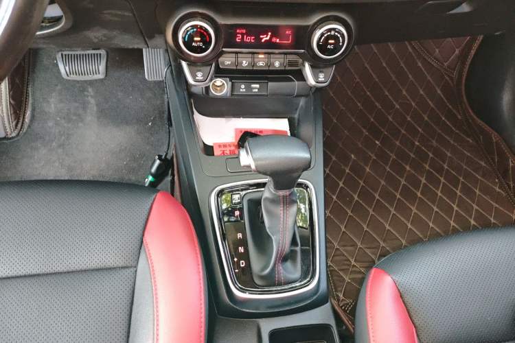 Used Kia KX Cross 2018 1.6L Automatic Dynamic Sunroof Version