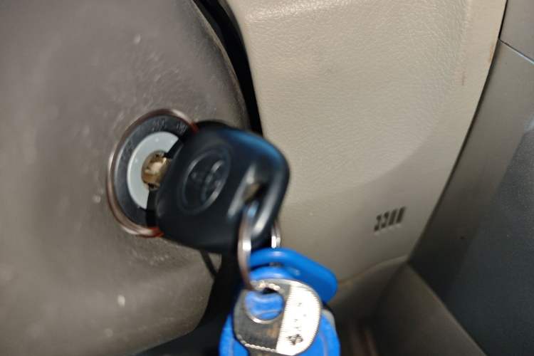 Used Toyota Verso 2014 Starlight 180E CVT Elite Edition
