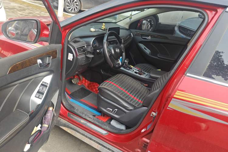 Used Dongfeng Fengon 580 2017 1.5T CVT Smart Style Model