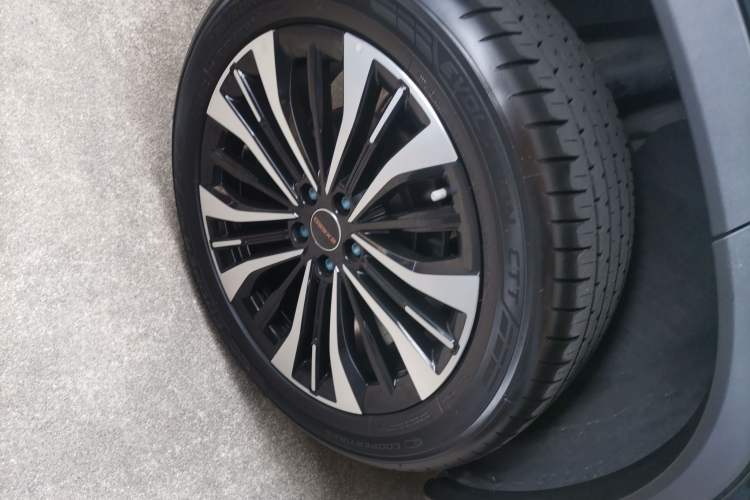 Used EXEED Lingyun 2024 300T Two-Wheel Drive Starlight Edition