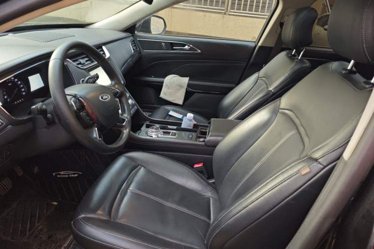 Used Ford Taurus 2015 EcoBoost 245 Fashion Edition Left Front Seat