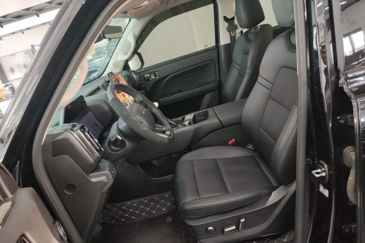 Used Haval Raptor New Energy 2024 Hi4 102 Pro Left Front Seat