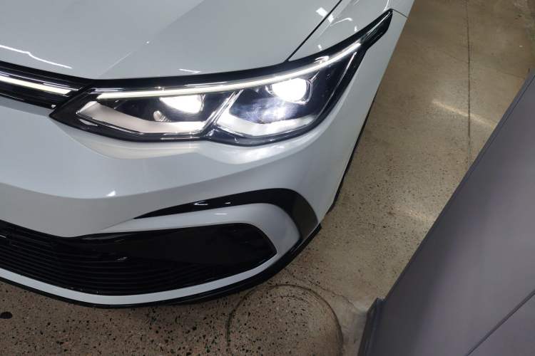 Used Volkswagen Golf 2023 Facelift 280TSI DSG R-Line Left Front Headlight