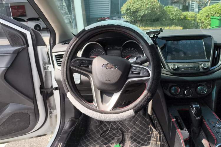 Used Chevrolet Monza 2019 Redline 320T Dual-Clutch Sporty Version China VI Standard