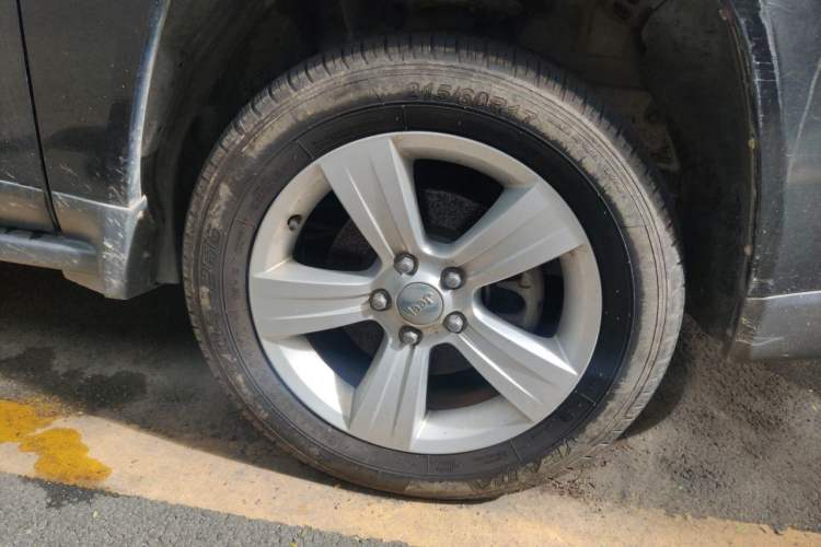 Used Jeep Compass 2012 2.4L four-wheel-drive sport version