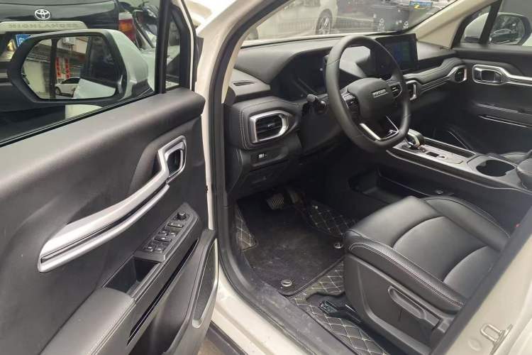 Used Radar King Kong 2025 460 km All-Wheel Drive Long-Box Version – Mighty King Kong Driver Seat