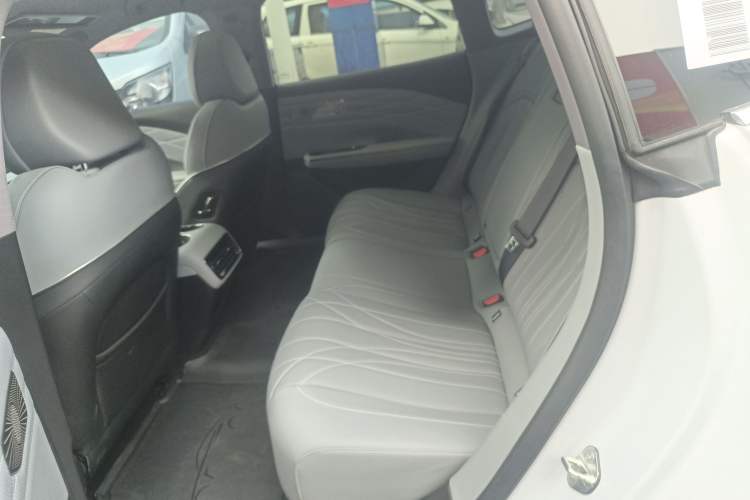 Used Geely Galaxy E8 2025 700 km Long-Range Intelligent Driving Version