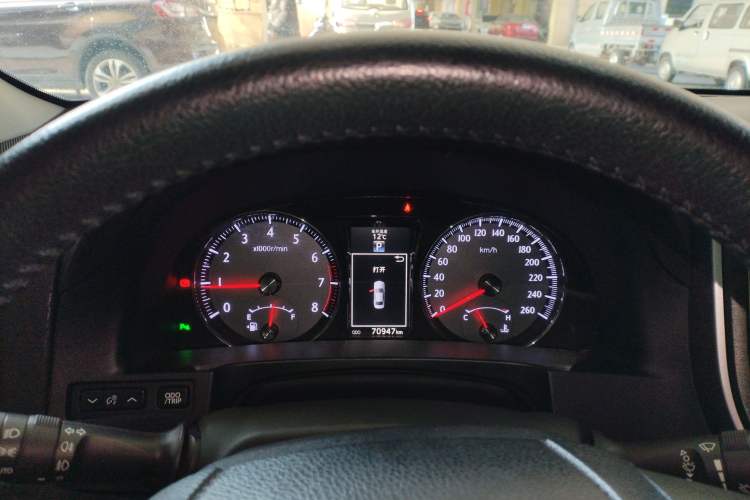 Used Toyota Crown 2015 2.5L Smart Edition
