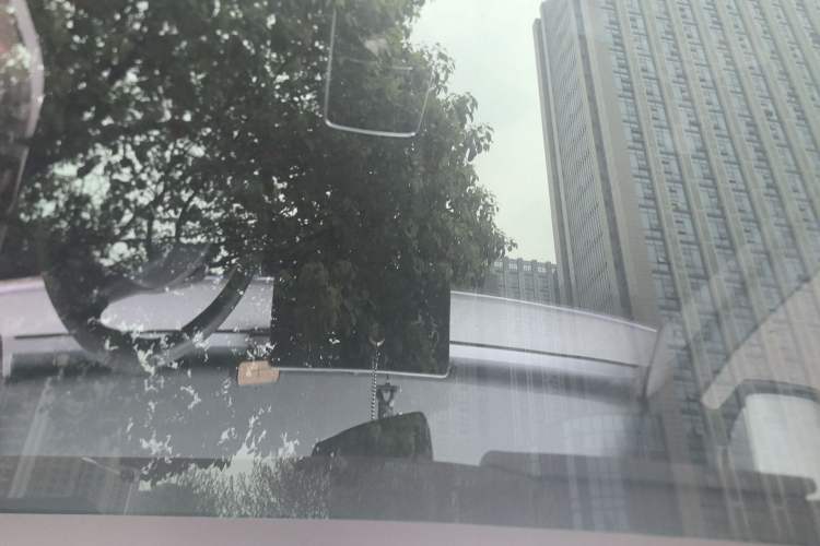 Used Tesla Model Y 2023 Rear-Wheel-Drive Version
